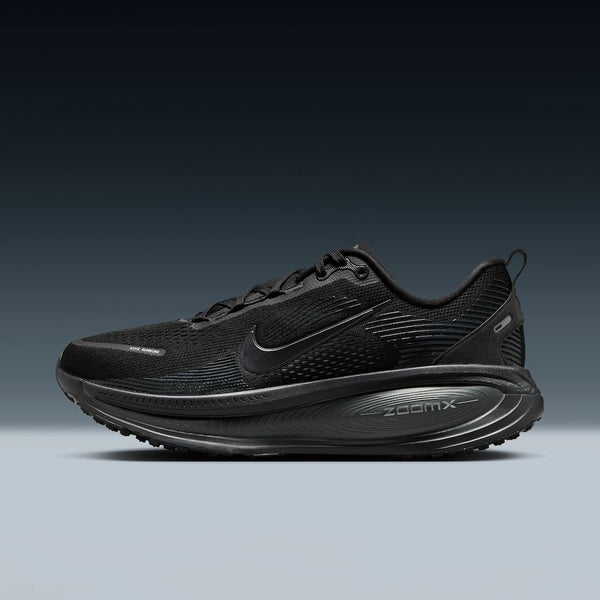 Tênis Nike Vomero 18