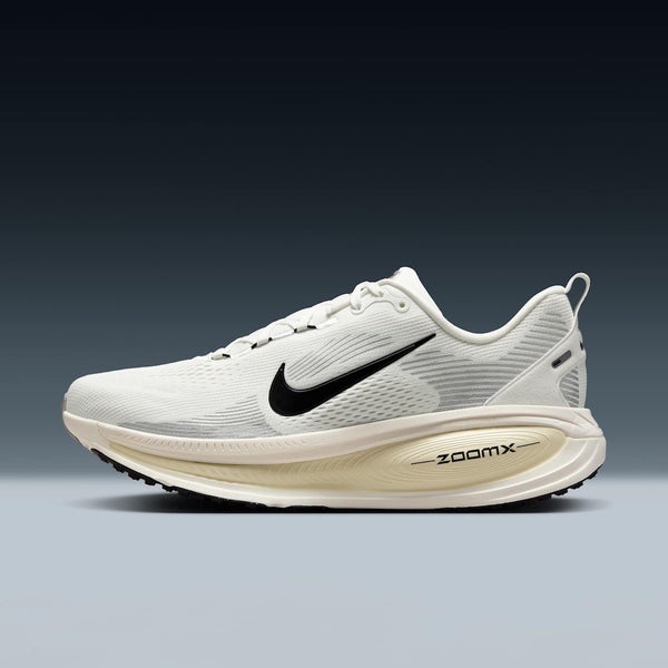 Tênis Nike Vomero 18