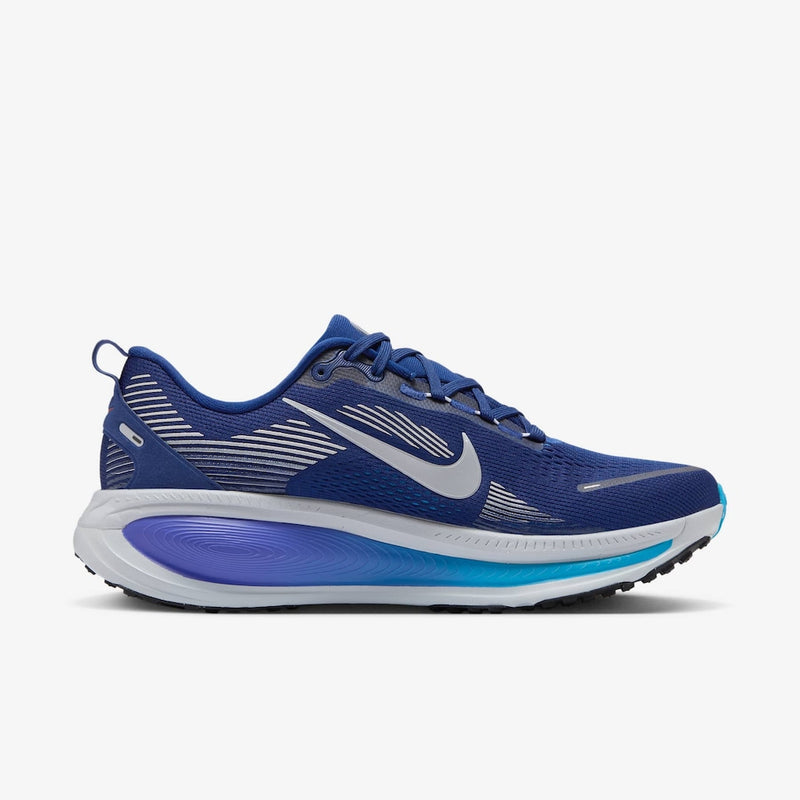 Tênis Nike Vomero 18