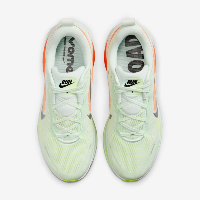 Tênis Nike Vomero 18