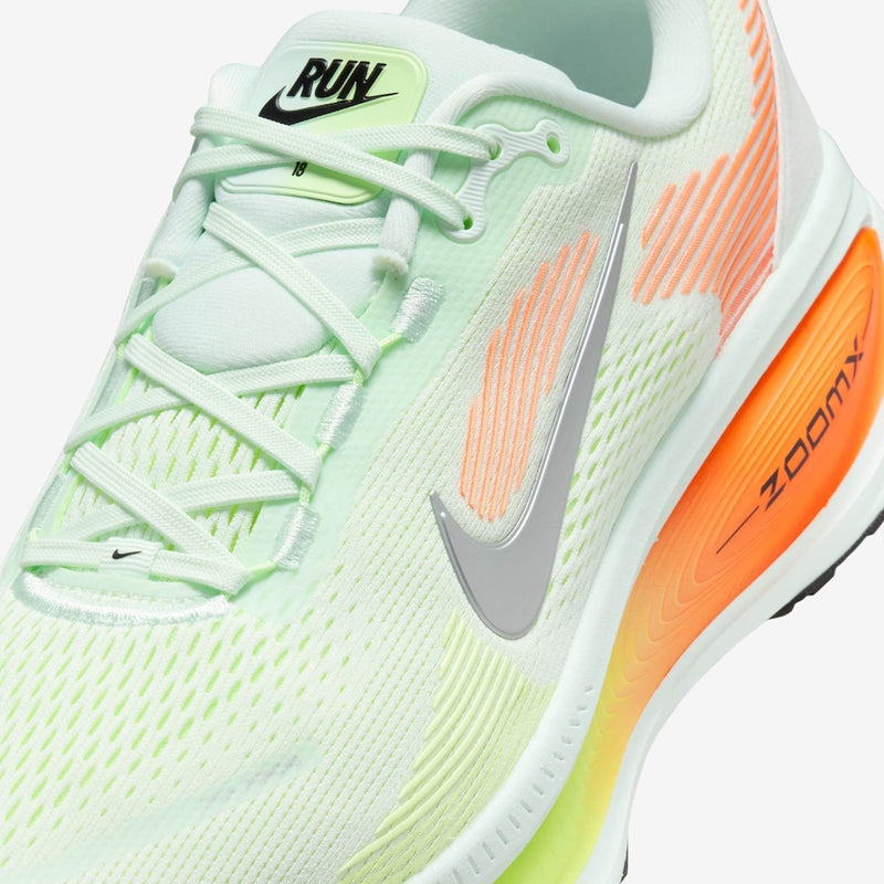Tênis Nike Vomero 18