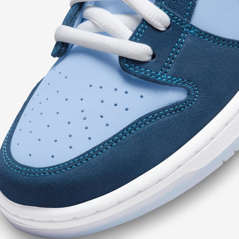 Nike SB Dunk Low